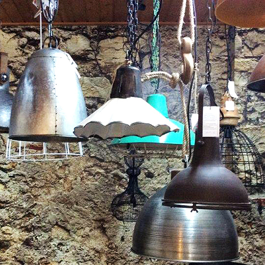 Lampen und Leuchten im Industrie Stil